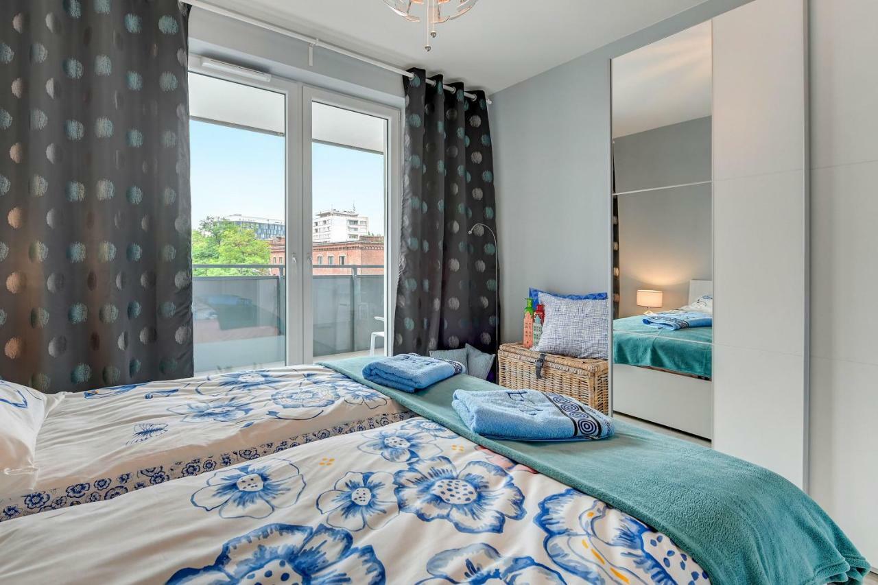 Via Apartments Deluxe Gdansk Bagian luar foto