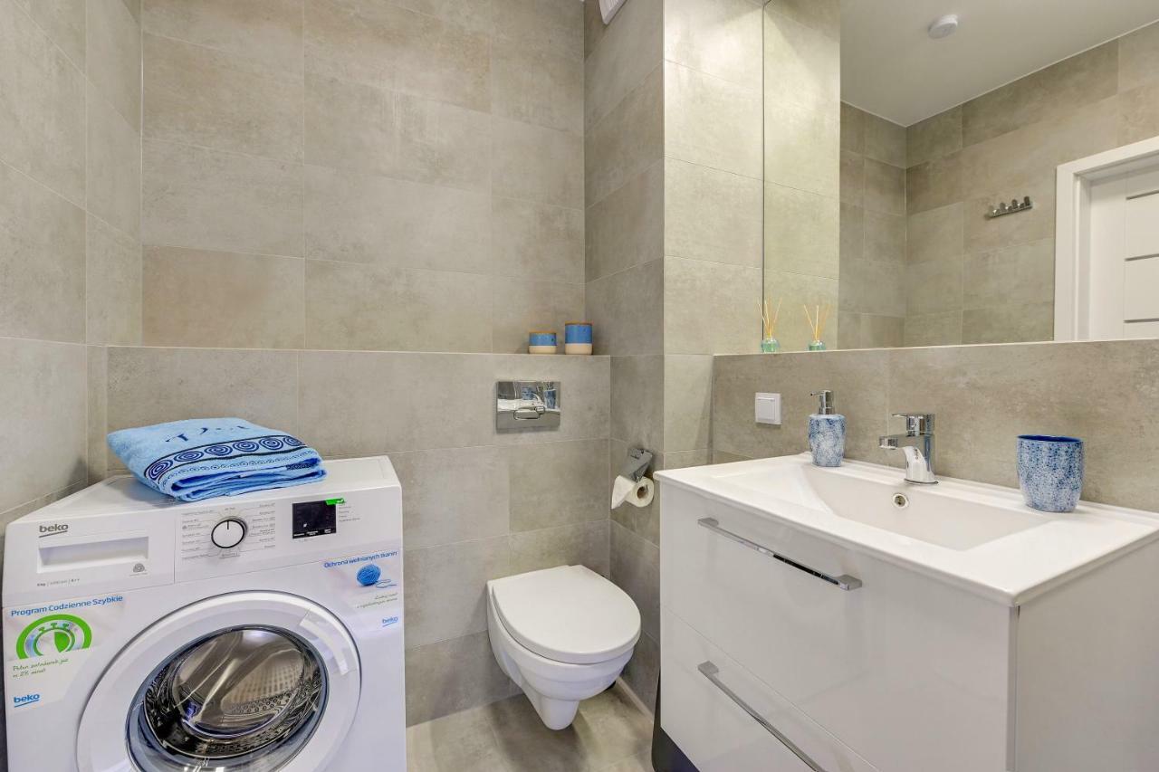 Via Apartments Deluxe Gdansk Bagian luar foto