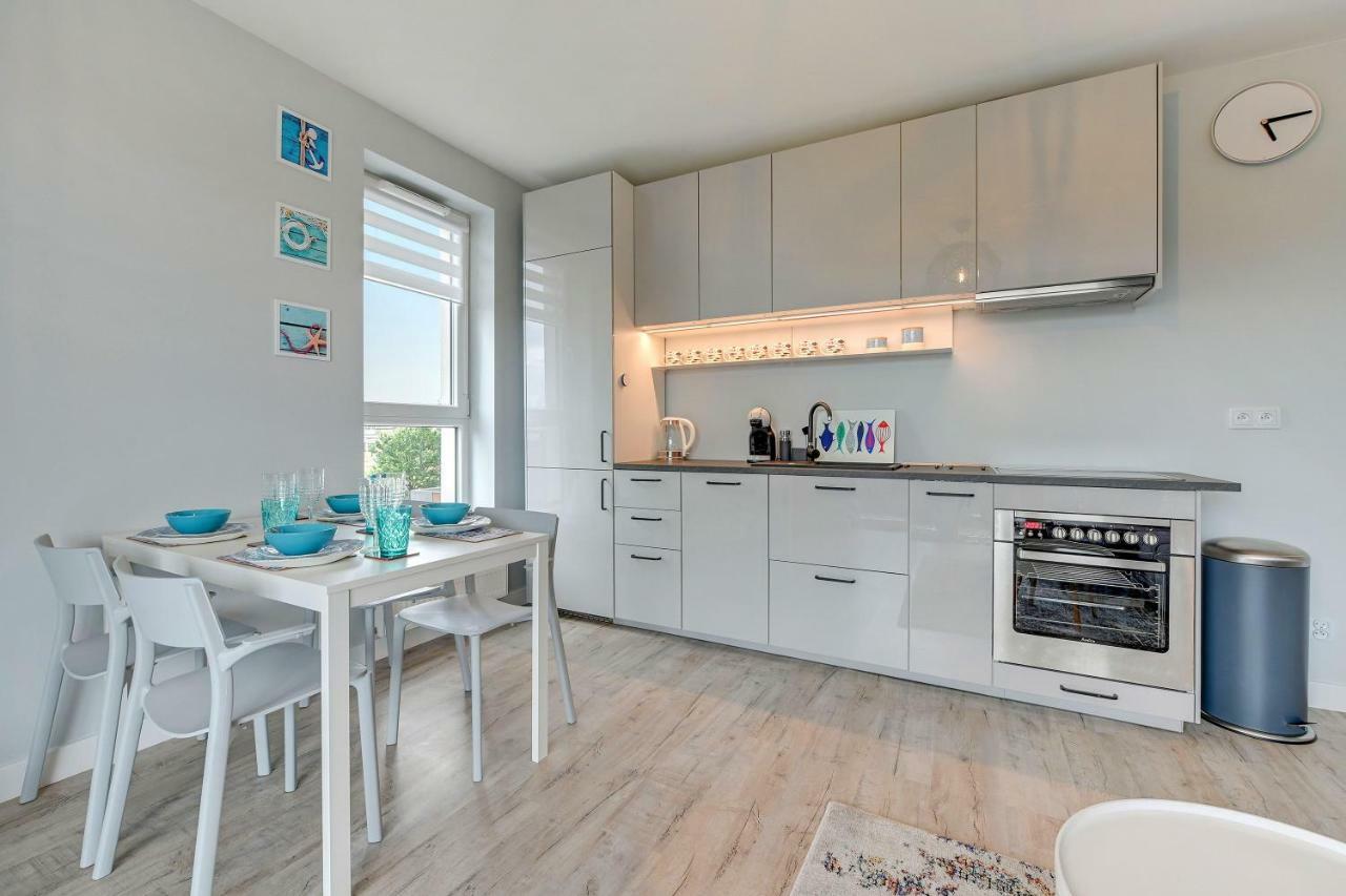 Via Apartments Deluxe Gdansk Bagian luar foto