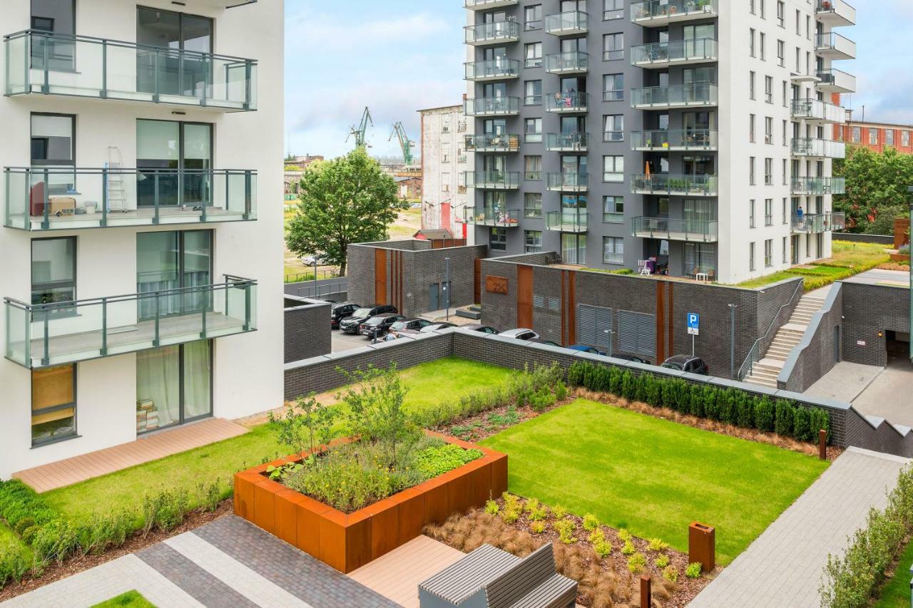 Via Apartments Deluxe Gdansk Bagian luar foto